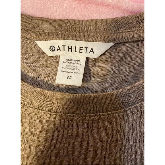 Athleta women’s athletic brown/taupe top 10 top size medium - Picture 3 of 3